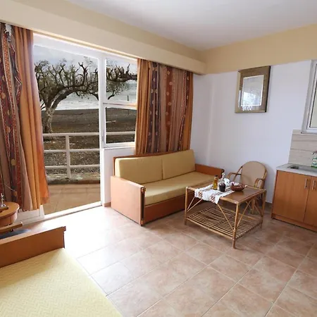 Tris Ekklisies Seaside - Liviko Apartamento